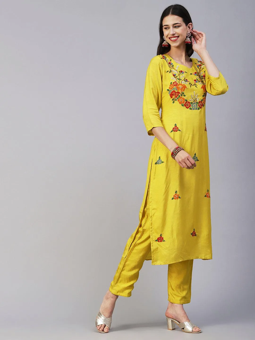 Hand Painted Resham & Sequins Embroidered Kurta With Pants & Hand Painted Dupatta - Yellow