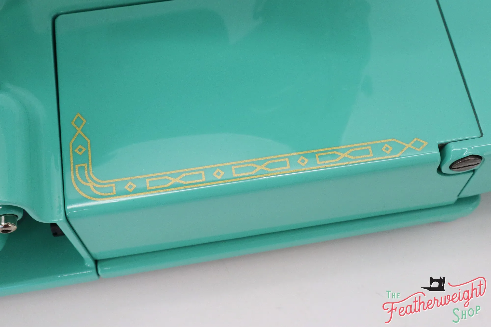 Singer Featherweight 222K Sewing Machine ES523*** - Fully Restored in Caribbean Sea Green