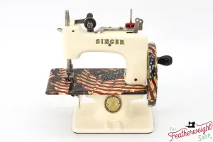 Singer Sewhandy Model 20 - Fully Restored in Sugar Cookie and American Flag - July 2024